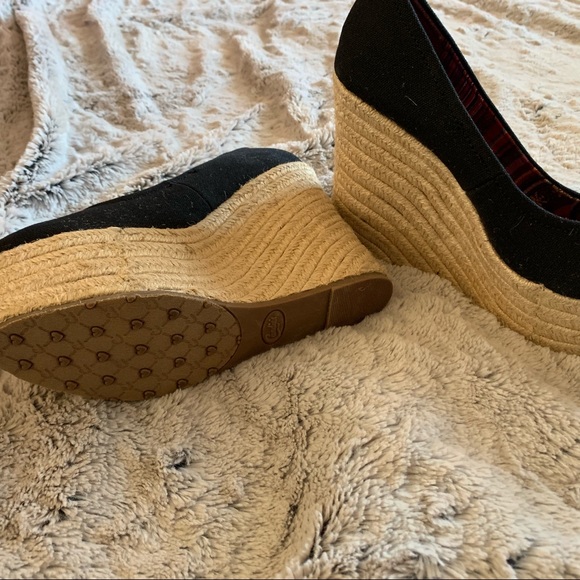 Wedge heel shoe - Picture 3 of 4